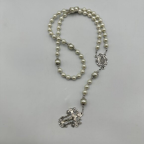 Vintage Rosary Necklace Faux Pearl Silver Tone Ornate Cross Religious Beaded - Picture 3 of 11